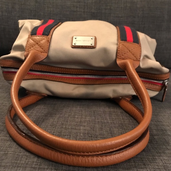 Authentic Michael Kors handbag - Picture 4 of 8